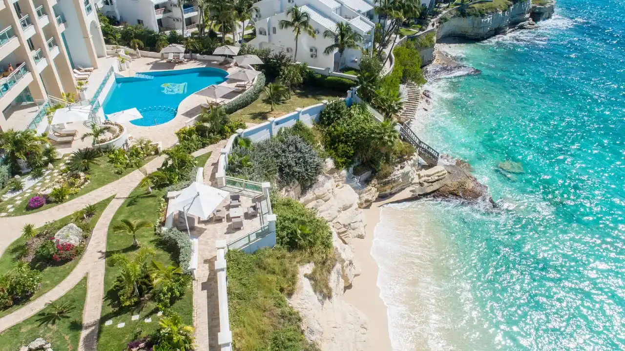 2 Bedrooms Unit @ The Cliff Cupecoy Sint Maarten 12 12 11zon 12 11zon