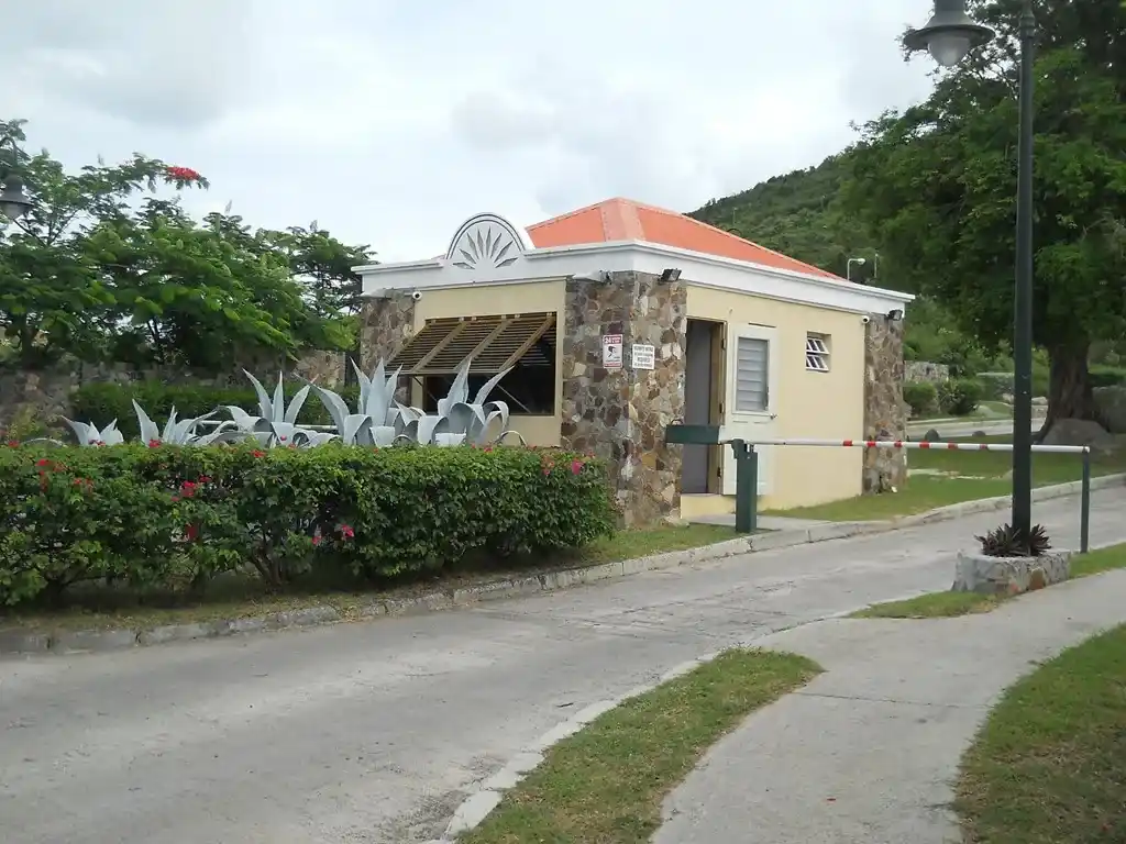 2. Rice Hill Gardens Princes Quarter St. Maarten 2 11zon 2 11zon