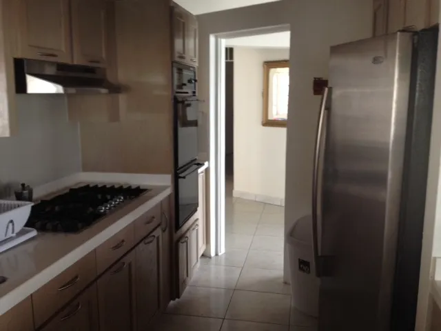 6. For Sale 4 Bedroom 4 Bath Villa Harbor View Cul De Sac St. Maarten Kitchen2 8 11zon