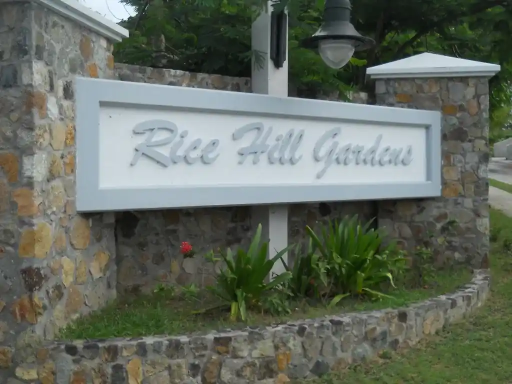 6. Rice Hill Gardens Princes Quarter St. Maarten 1 4 11zon 4 11zon