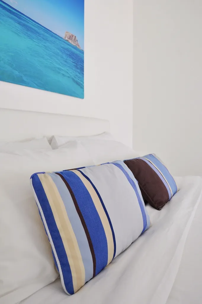 9. H¦tel Bleu Emeraude Residence Grand Case One Bedroom Apartment Ocean View 9
