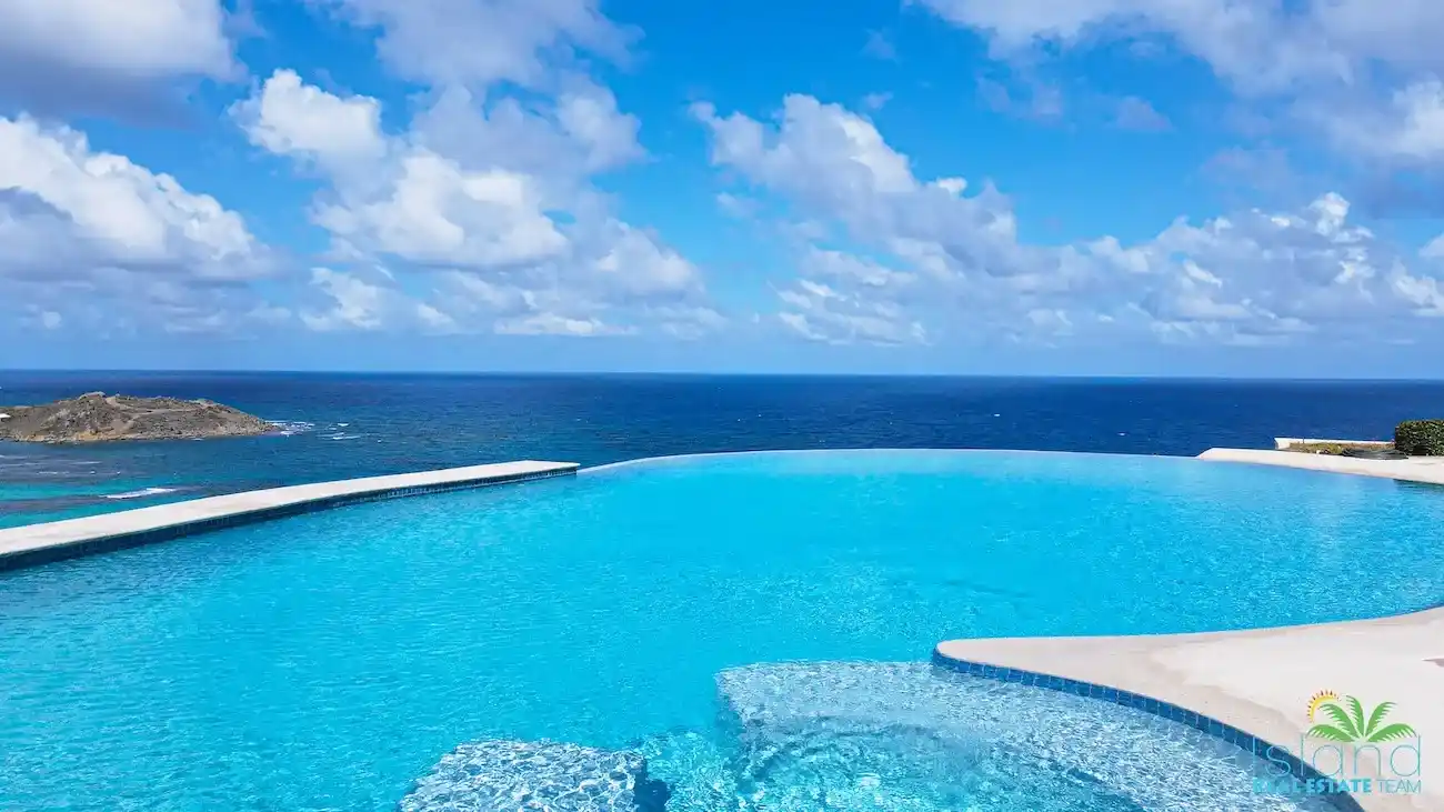 Atlantica Beach Club St.Maarten Common Areas 6 1 11zon 1 11zon