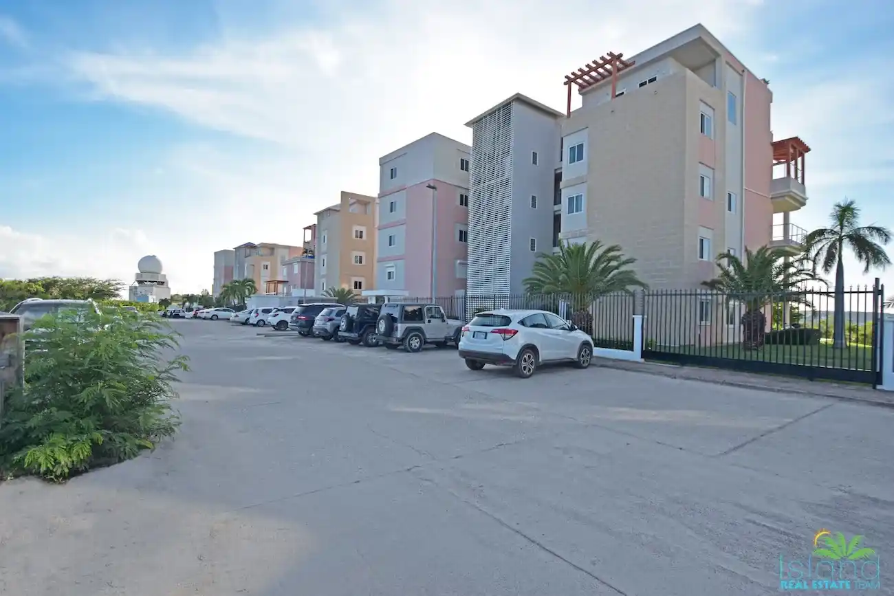 Blue Marine Condos For Sale In St Maarten Common Area 10 9 11zon 9 11zon