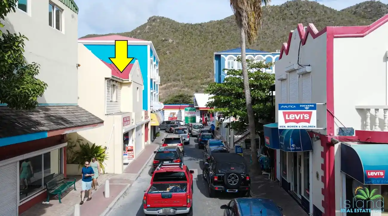 Commercial Building For Sale In Front Street 1 1 11zon 1 11zon