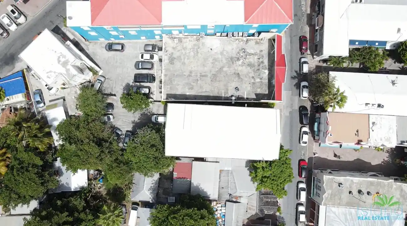 Copy Of Commercial Retail Space On Front Street St Maarten 4 6 11zon 6 11zon