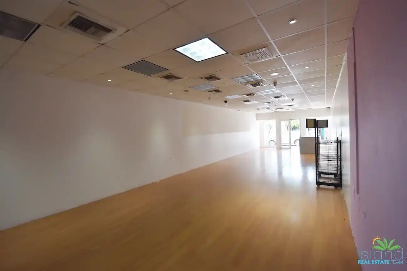 Copy Of Commercial Retail Space On Front Street St Maarten 8 9 11zon 9 11zon
