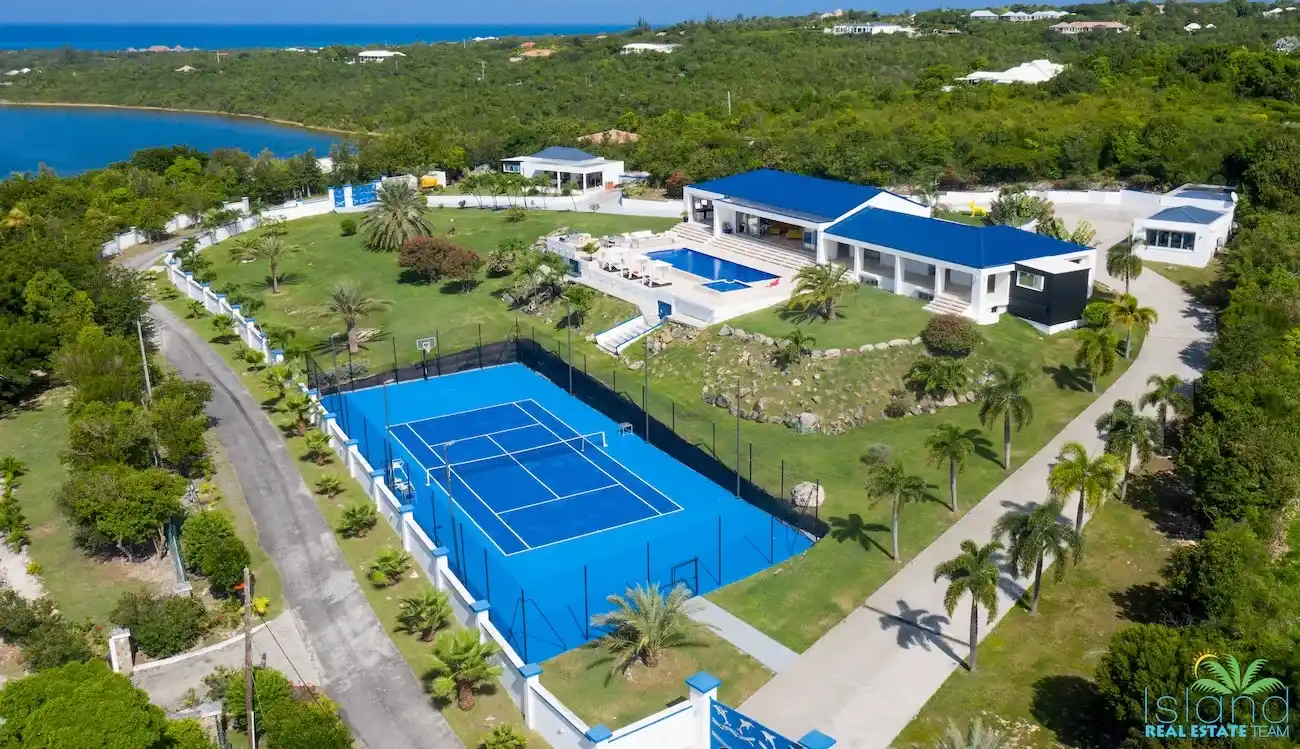 Le Grand Bleu Villa For Sale In French Side St Martin 2 2 11zon 3 11zon