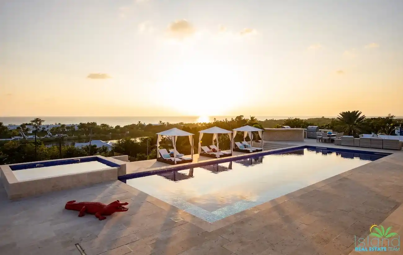 Le Grand Bleu Villa For Sale In French Side St Martin 33 30 11zon 31 11zon