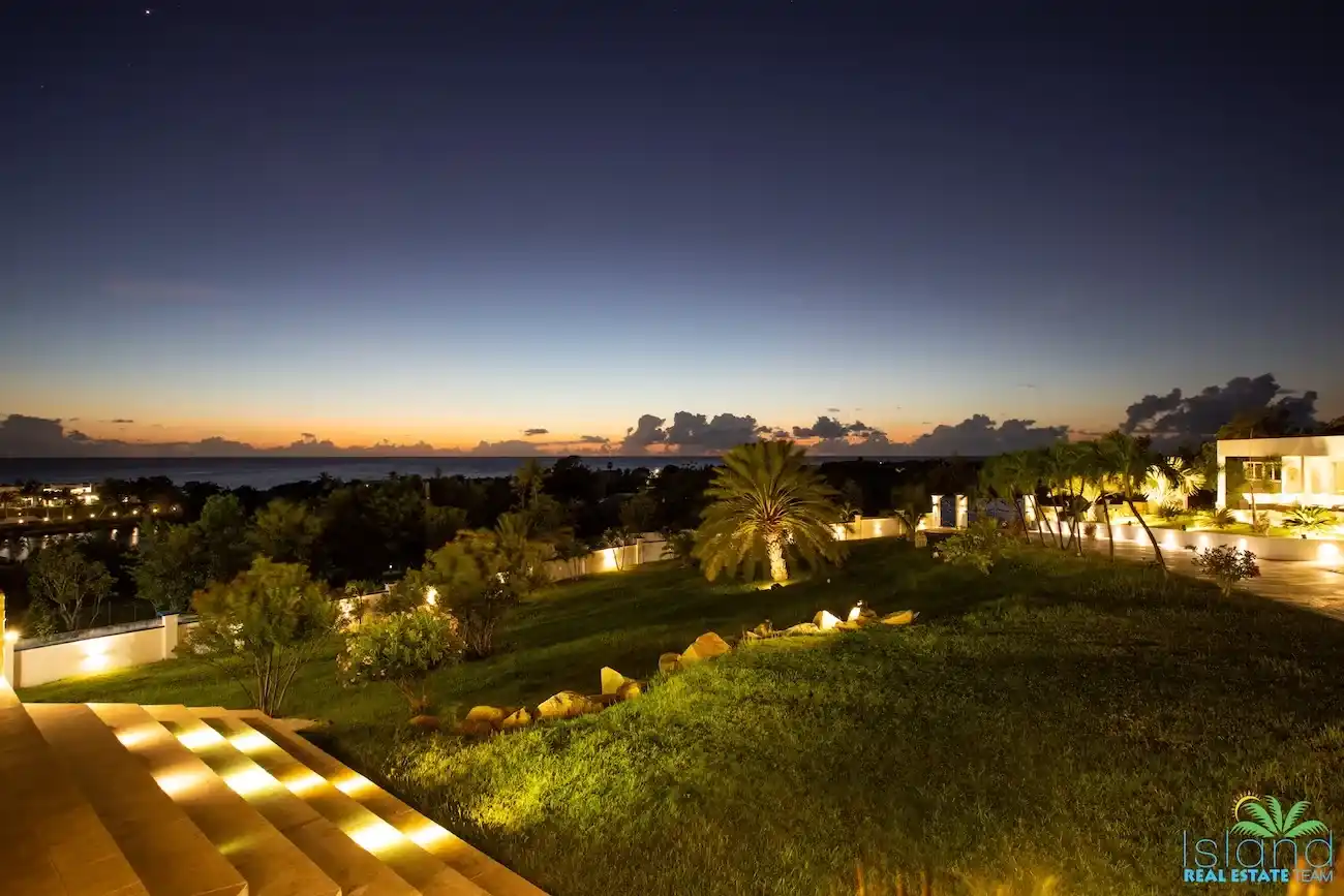 Le Grand Bleu Villa For Sale In French Side St Martin 6 6 11zon 7 11zon