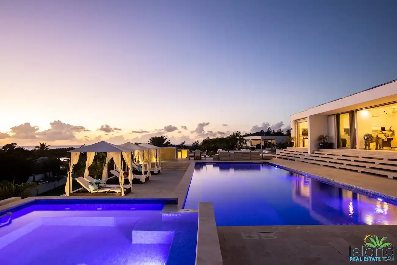 Le Grand Bleu Villa For Sale In French Side St Martin 8 8 11zon 9 11zon