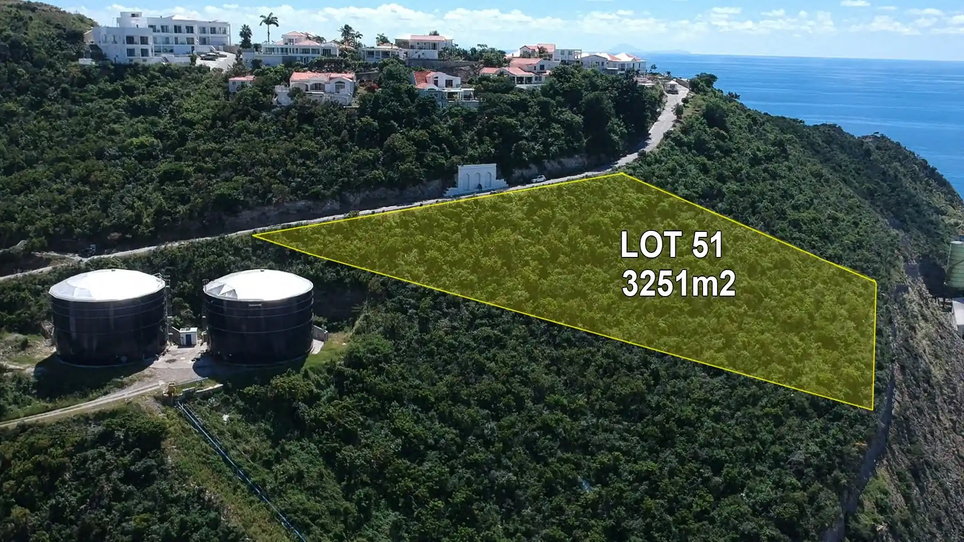 Lot 51 8 11zon 8 11zon