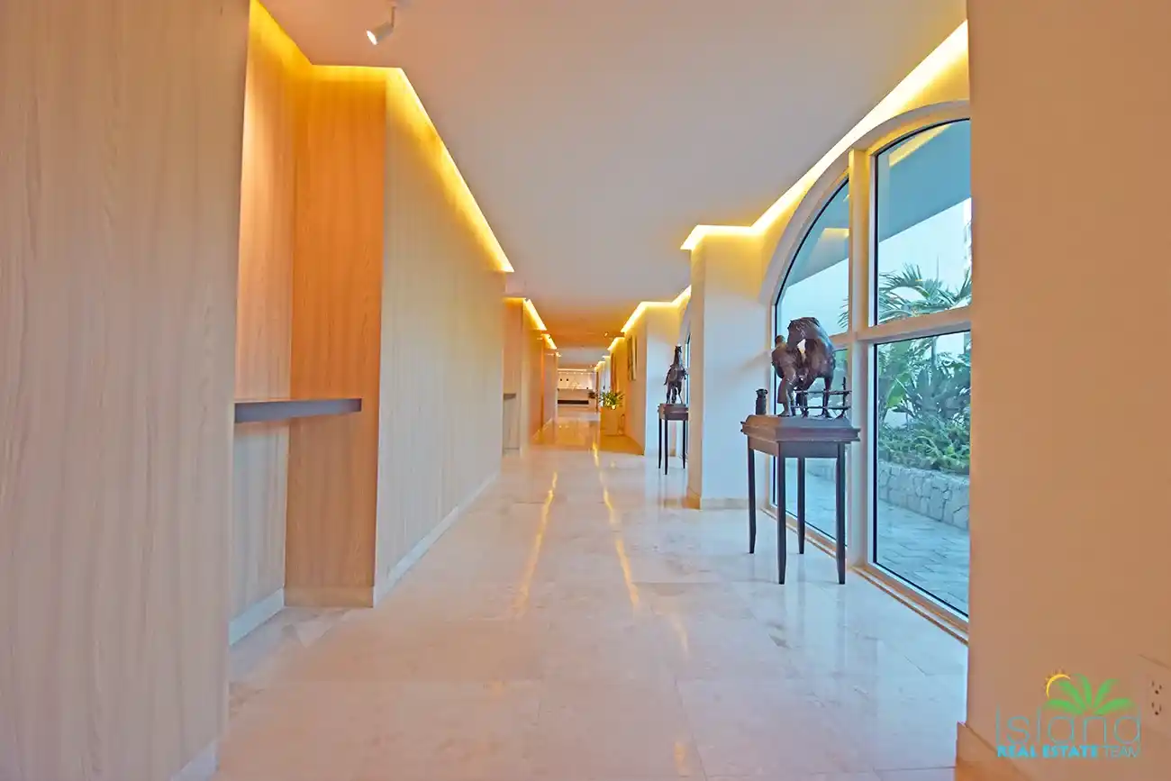 The Cliff In St.Maarten Common Area 15 30 11zon 30 11zon