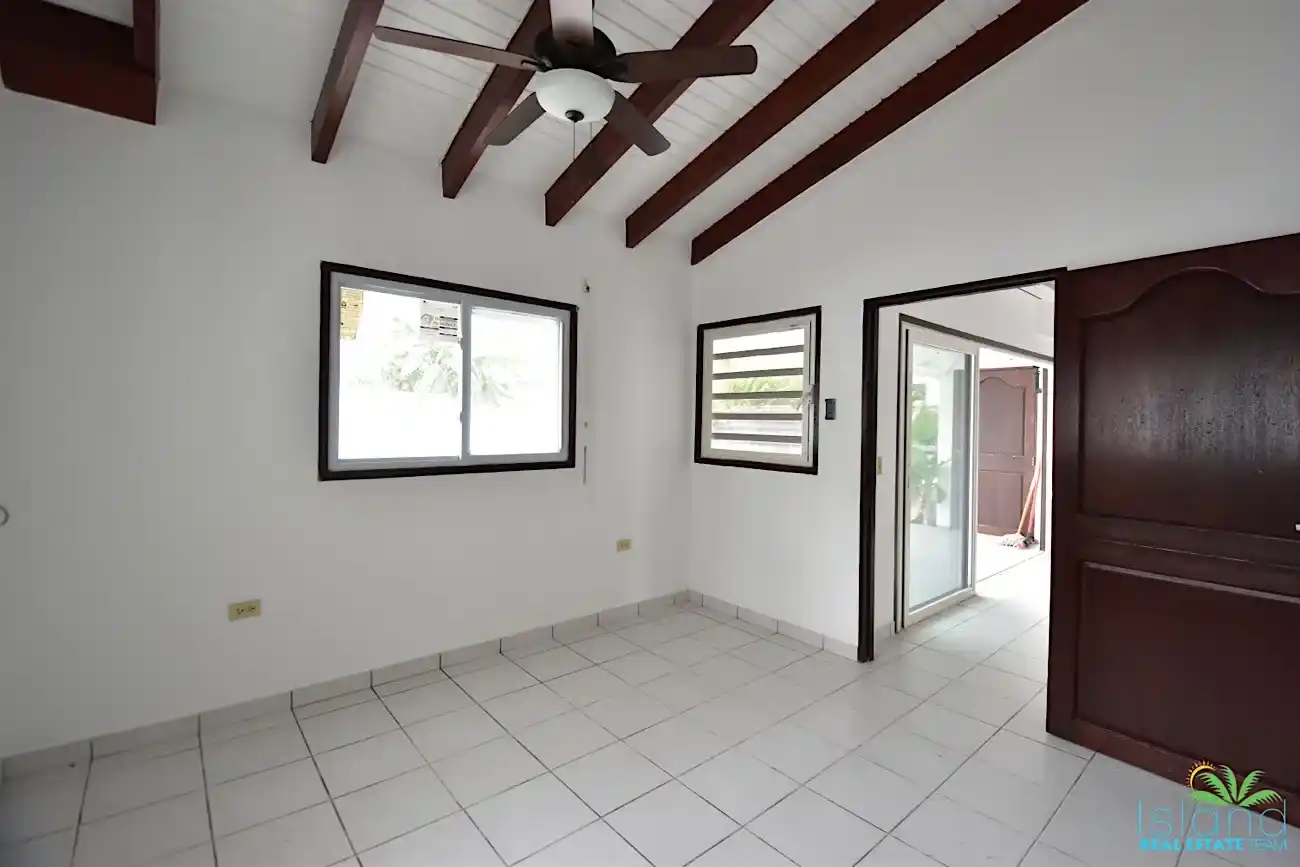 Exclusive Neighborhood 1 12 11zon 12 11zon