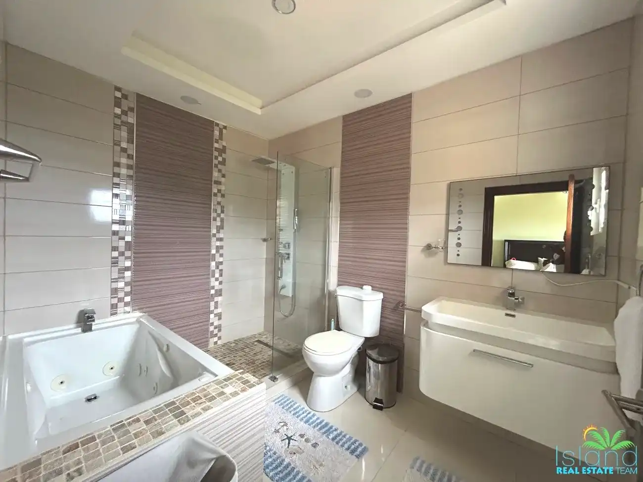 For Long Term Rental 4 Bedroom Ocean Front Villa Sint Maarten Steward Estate Oyster Pond 12 11 11zon 11 11zon