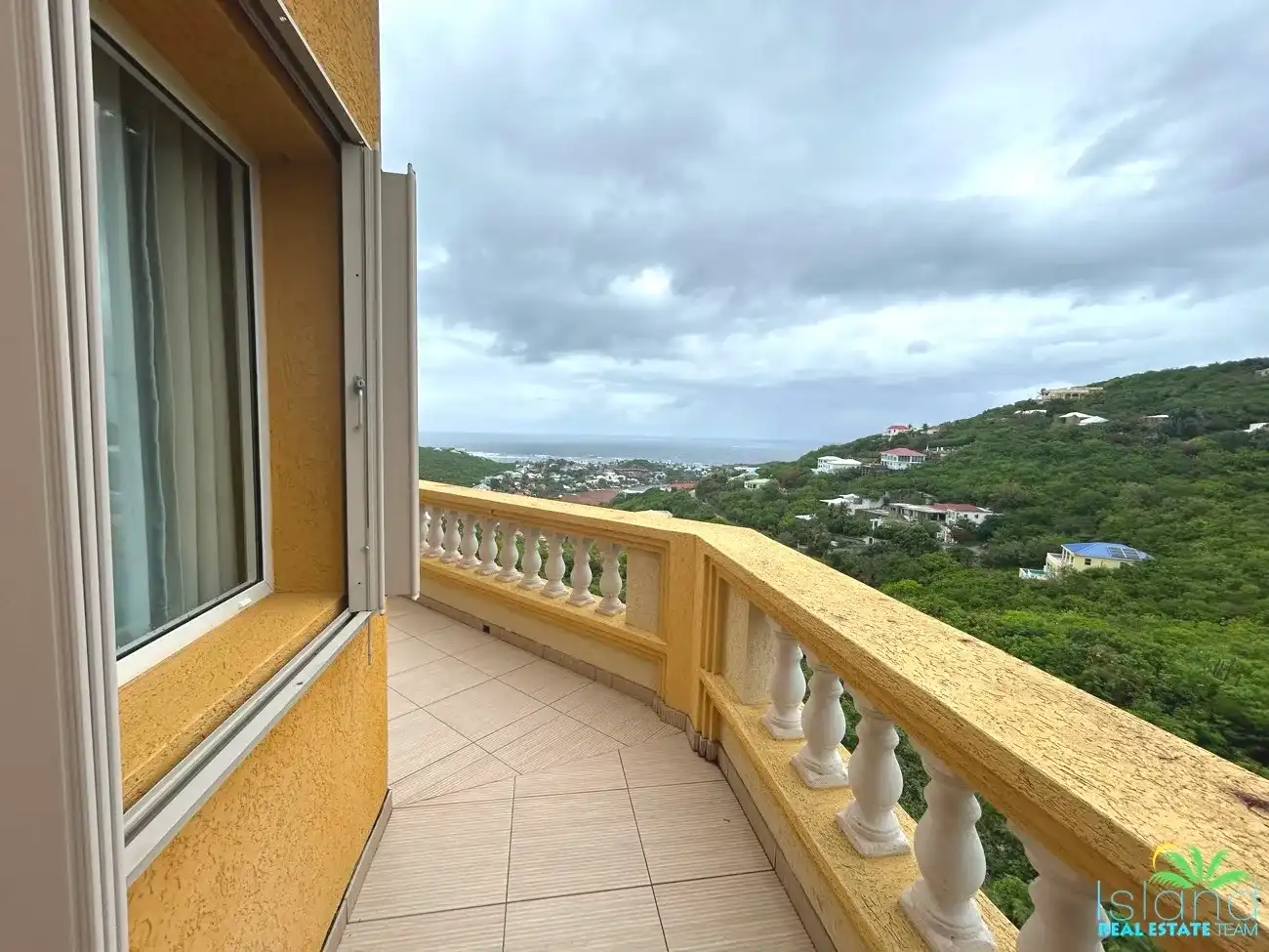For Long Term Rental 4 Bedroom Ocean Front Villa Sint Maarten Steward Estate Oyster Pond 18 17 11zon 17 11zon