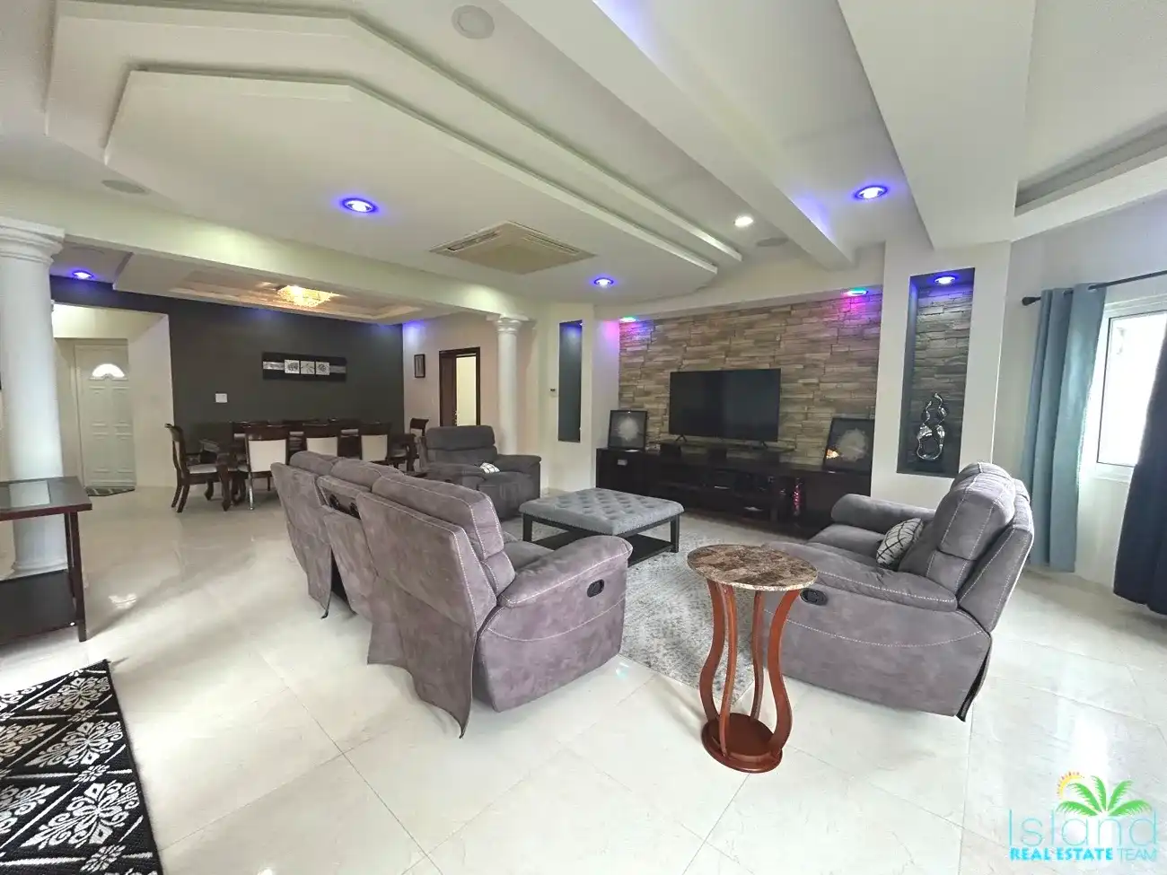 For Long Term Rental 4 Bedroom Ocean Front Villa Sint Maarten Steward Estate Oyster Pond 3 3 11zon 3 11zon