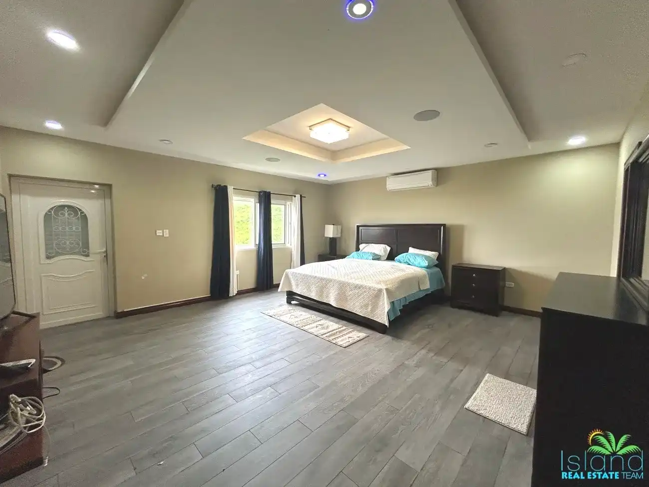 For Long Term Rental 4 Bedroom Ocean Front Villa Sint Maarten Steward Estate Oyster Pond 8 8 11zon 8 11zon
