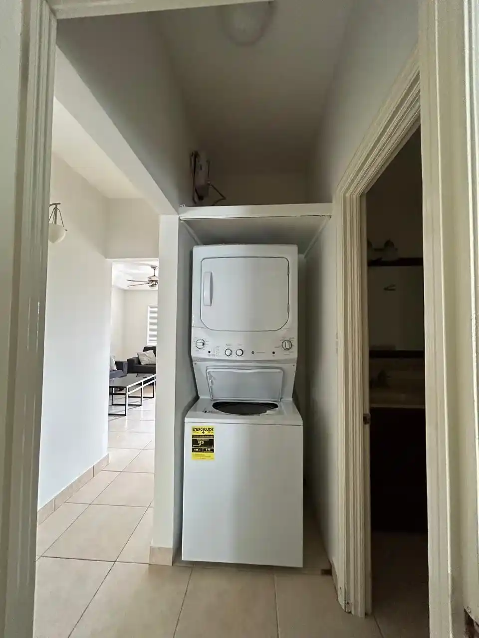 For Longterm Rental 2 Bedroom Apartment St. Maarten Cole Bay 7 7 11zon 7 11zon