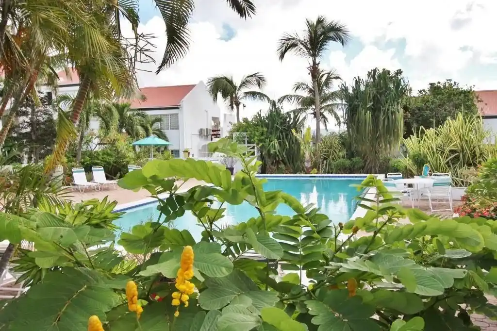 For Rent Studio Apartment St. Maarten Cupecoy 1 1 11zon 1 11zon