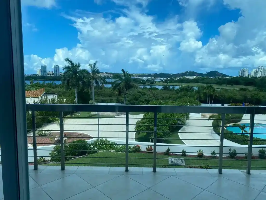 For Sale 1 Bedroom 1 Bath Condo St. Maarten Maho 1 11 11zon 11 11zon