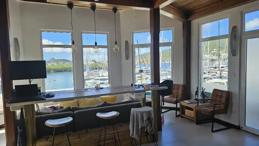 For Sale 1 Bedroom Lagoon View Penthouse Sint Maarten Simpson Bay 3 19 11zon 19 11zon