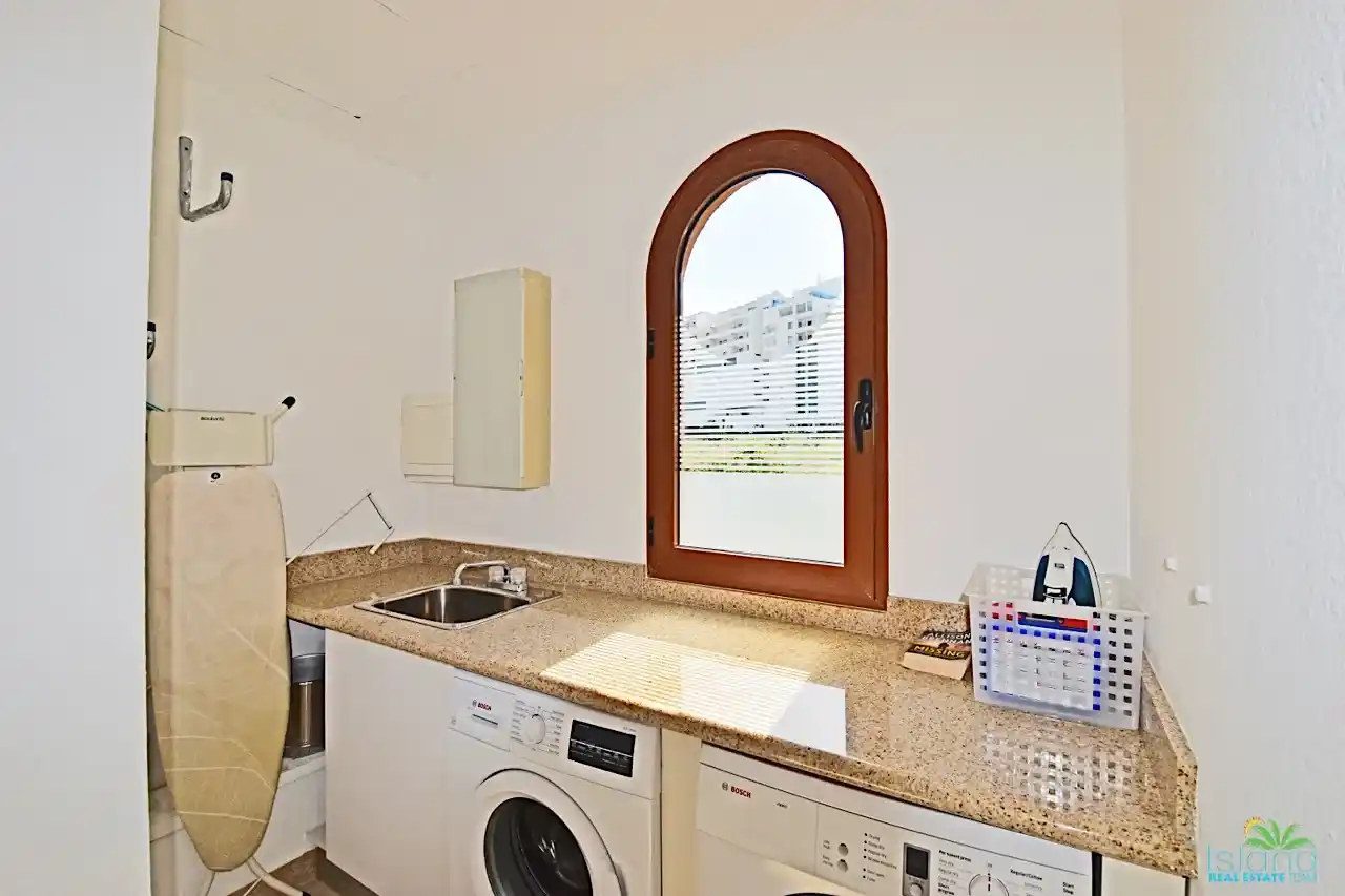 For Sale 2 Bedroom 2 Bathroom Lagoon Front Condo Sint Maarten Cupecoy 17 17 11zon 17 11zon