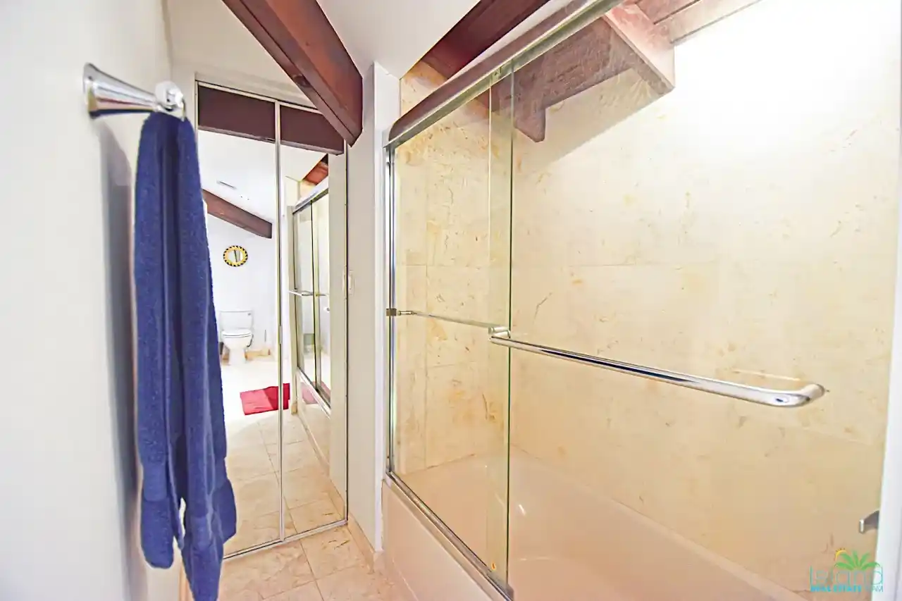 For Sale 2 Bedroom 2 Bathroom Lagoon Front Condo Sint Maarten Cupecoy 21 21 11zon 21 11zon