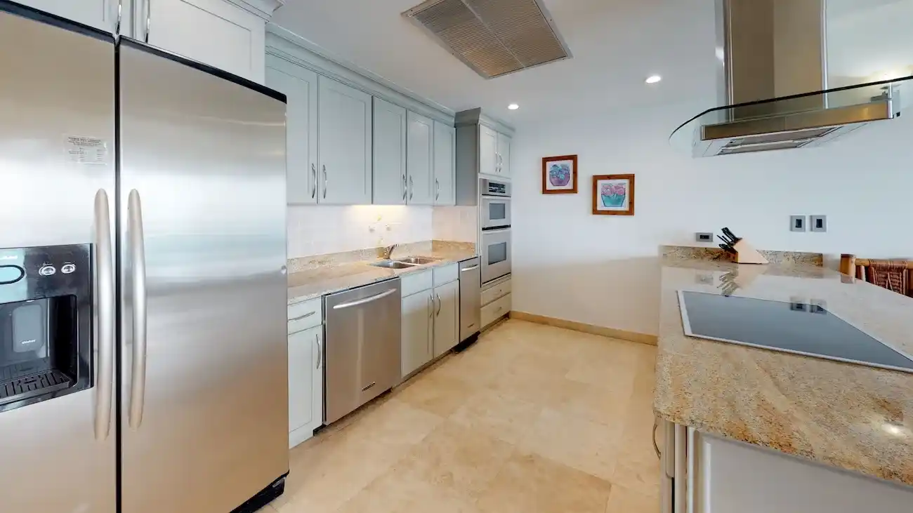 For Sale 2 Bedroom 2.5 Bath Beach Front Condo St. Maarten Cupecoy 6 6 11zon 6 11zon