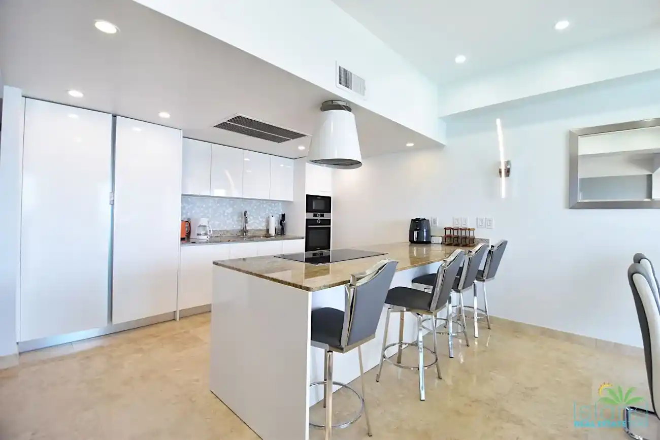 For Sale 2 Bedroom Beach Front Condo Sint Maarten Cupecoy 7 8 11zon 8 11zon