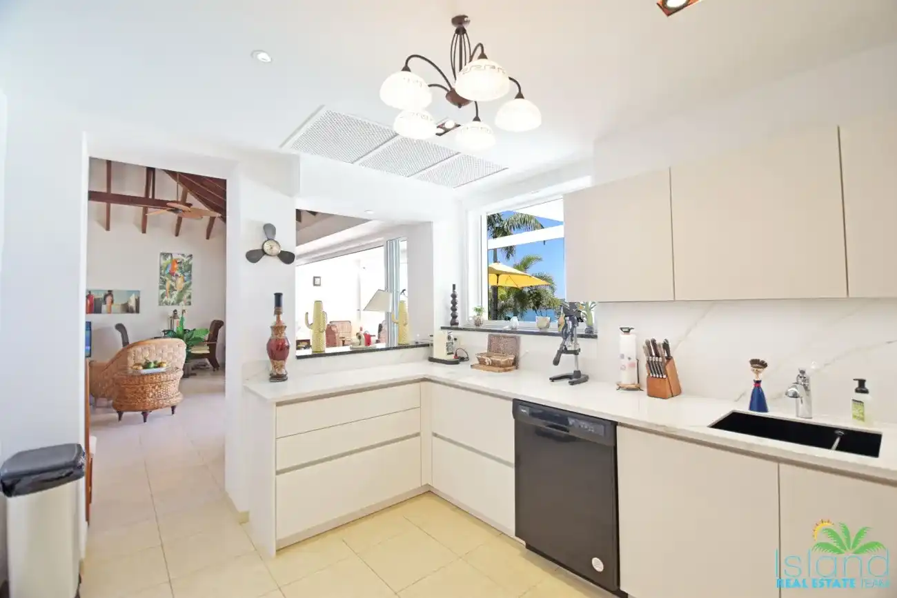 For Sale 2 Bedroom Lagoon Front Villa Sint Maarten Maho Area 17 17 11zon 17 11zon