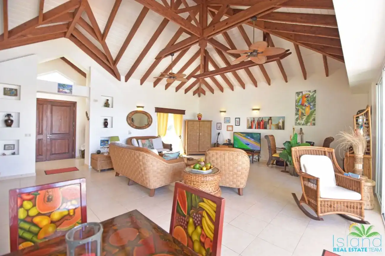 For Sale 2 Bedroom Lagoon Front Villa Sint Maarten Maho Area 18 18 11zon 18 11zon
