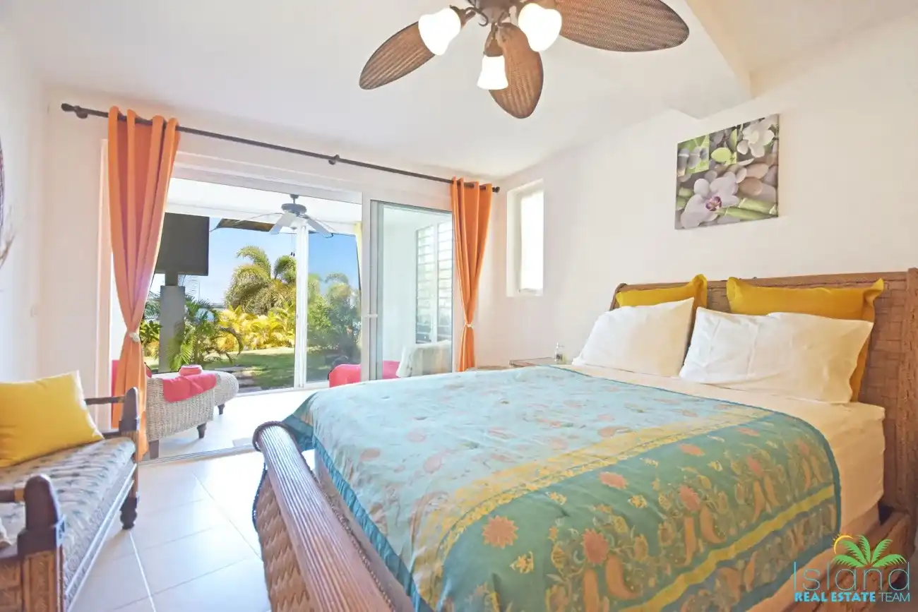 For Sale 2 Bedroom Lagoon Front Villa Sint Maarten Maho Area 19 19 11zon 19 11zon