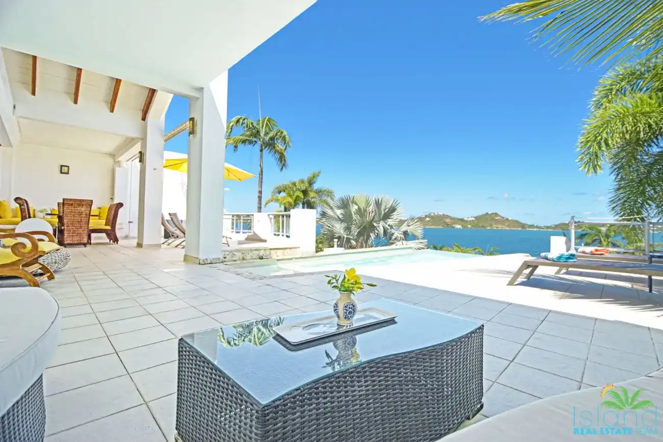 For Sale 2 Bedroom Lagoon Front Villa Sint Maarten Maho Area 8 8 11zon 8 11zon
