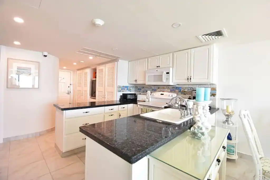For Sale 2 Bedroom Ocean Front Condo St. Maarten Simpson Bay 7 16 11zon 16 11zon