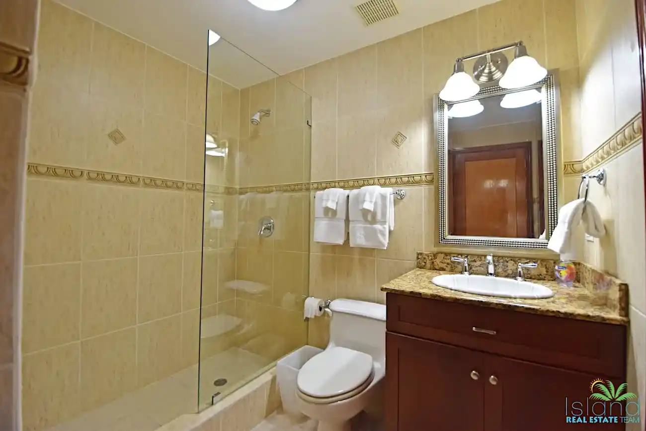 For Sale 3 Bedroom 2 Bath Ocean View Condo Sint Maarten Cupecoy 12 17 11zon 17 11zon