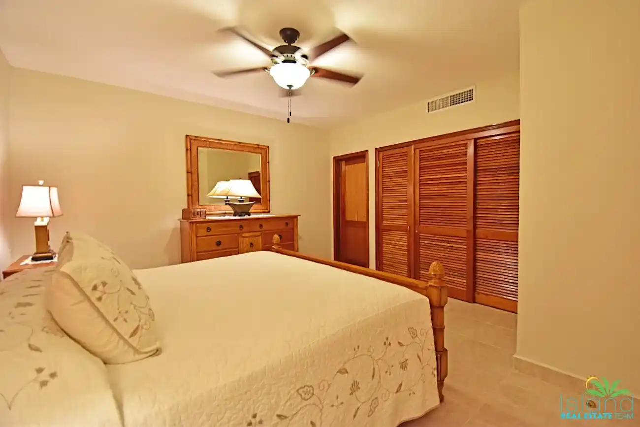 For Sale 3 Bedroom 2 Bath Ocean View Condo Sint Maarten Cupecoy 7 13 11zon 13 11zon