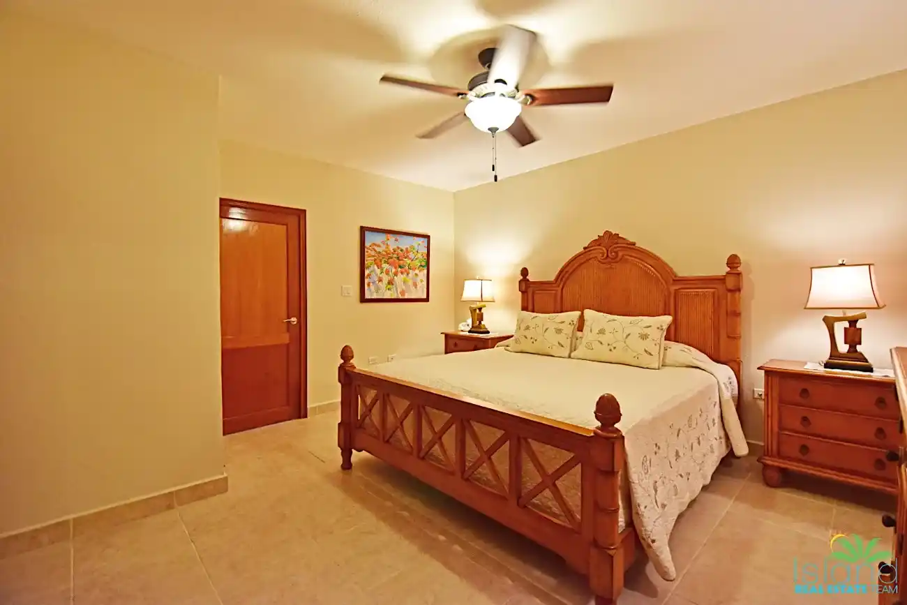 For Sale 3 Bedroom 2 Bath Ocean View Condo Sint Maarten Cupecoy 8 14 11zon 14 11zon