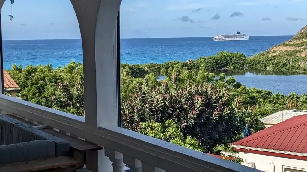 For Sale 3 Bedrooms 2.5 Bath Ocean View Villa Sint Maarten Little Bay 1 1 11zon 1 11zon
