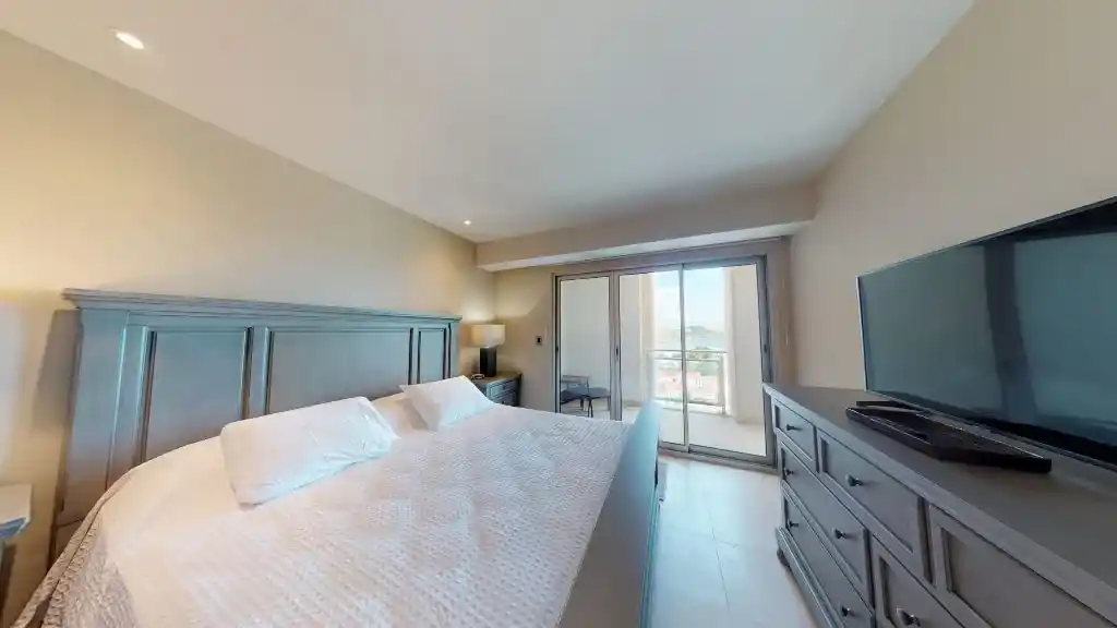 For Sale 4 Bedroom 4.5 Bath Beach Front Condo Sint Maarten Cupecoy 10 10 11zon 10 11zon