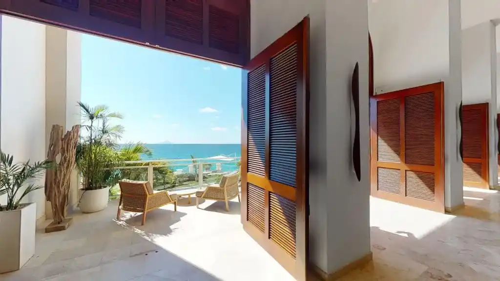 For Sale 4 Bedroom 4.5 Bath Beach Front Condo Sint Maarten Cupecoy 4 4 11zon 4 11zon