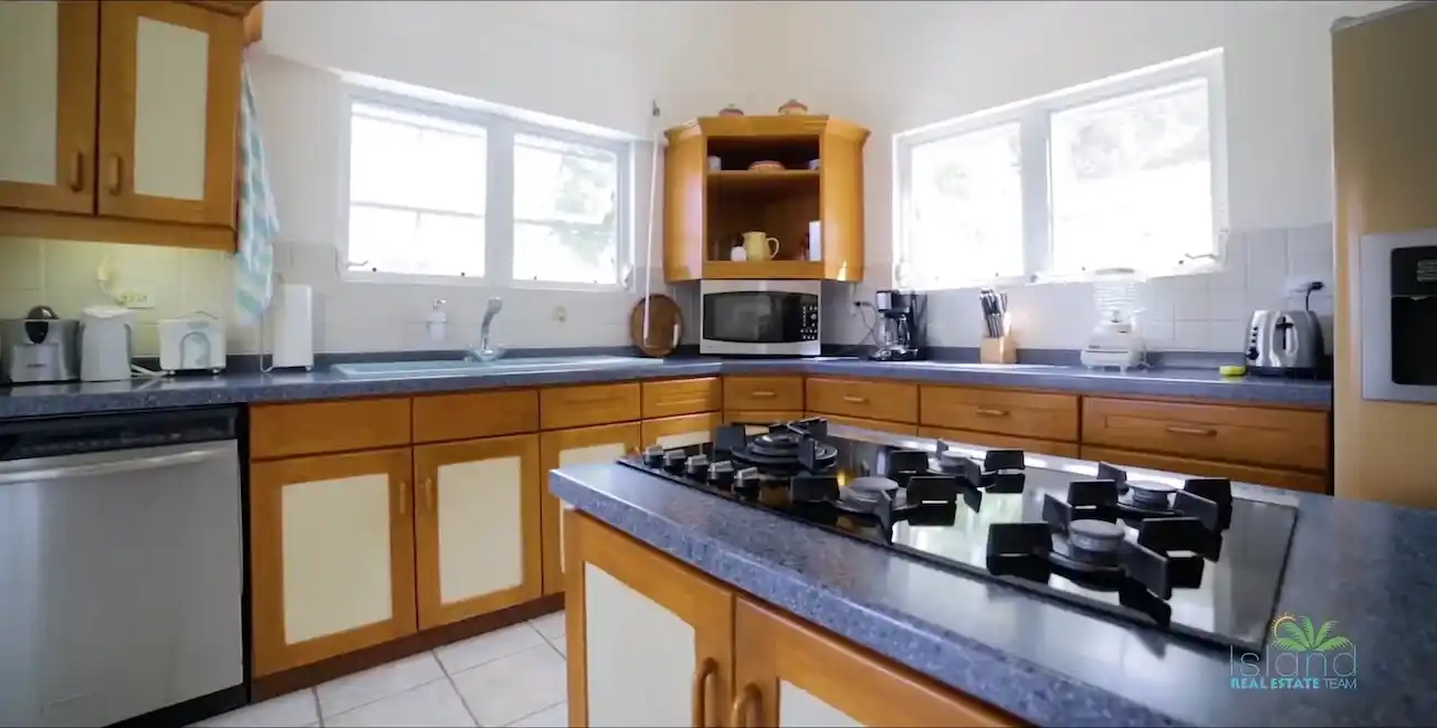 For Sale 4 Bedroom 4.5 Family Home Villa Sint Maarten Cay Hill 7 7 11zon 7 11zon