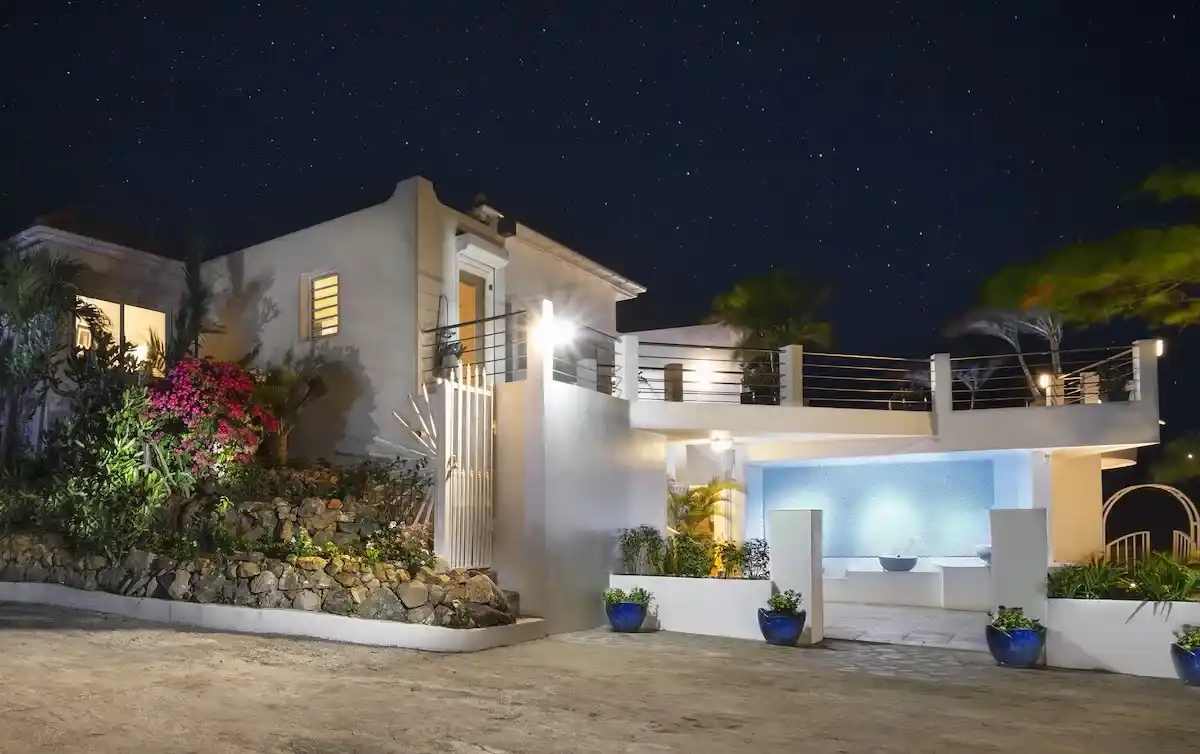 For Sale 4 Bedroom 5 Bath Ocean View Villa St. Maarten Simspon Bay 18 17 11zon 17 11zon