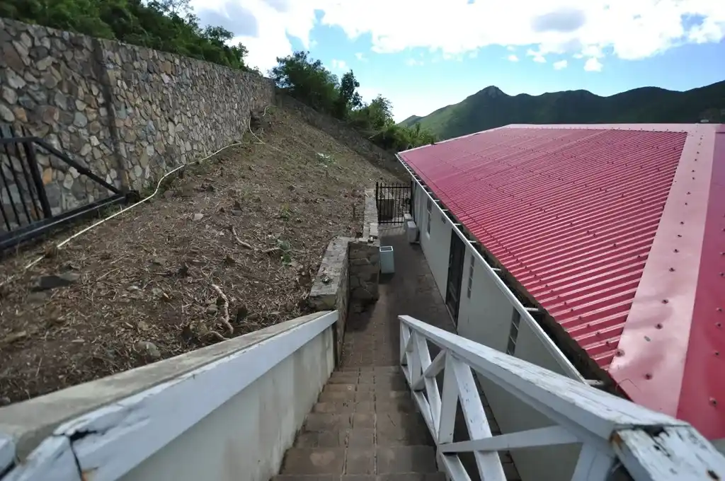 For Sale 4 Bedroom House Sint Maarten Valley Estate 17 17 11zon 17 11zon