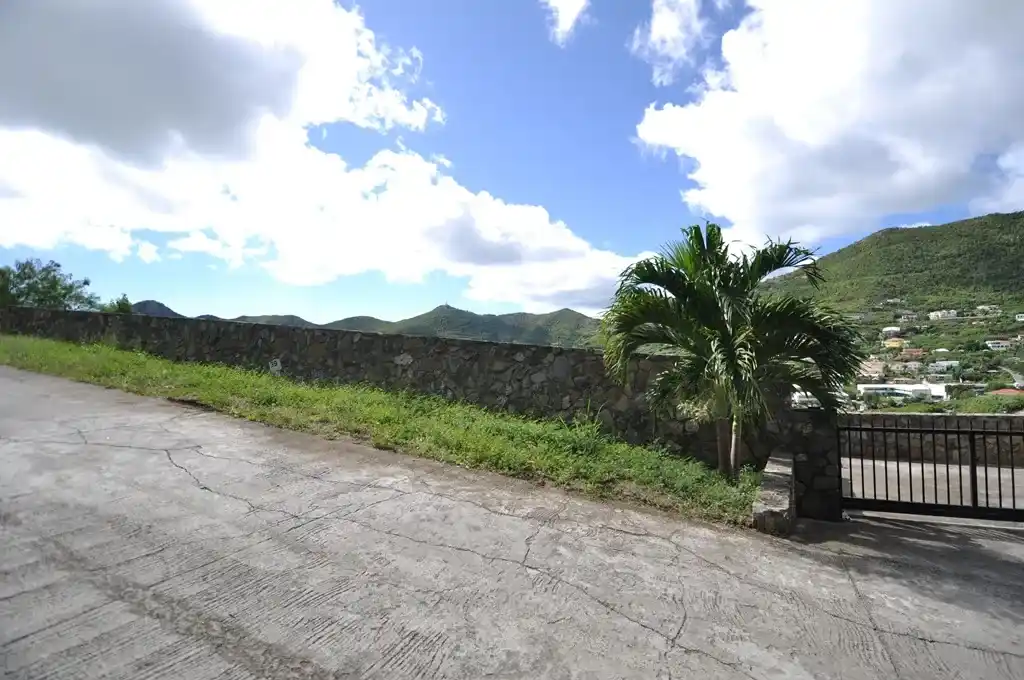 For Sale 4 Bedroom House Sint Maarten Valley Estate 19 19 11zon 19 11zon