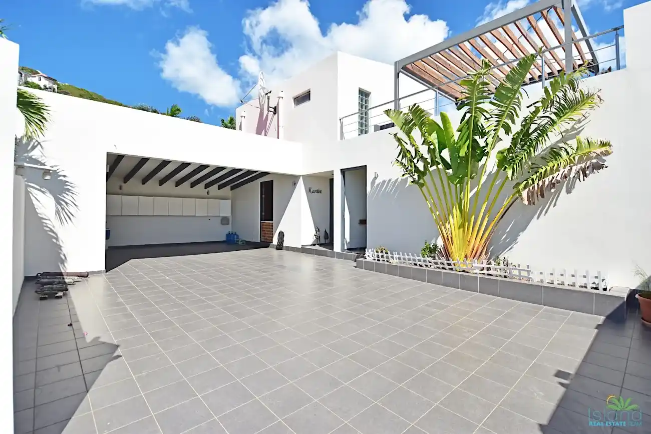 For Sale 4 Bedroom Ocean View Villa Sint Maarten Oyster Pond 16 36 11zon 36 11zon