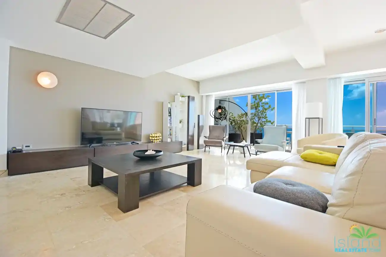 For Sale 5 Bedroom 4 Bath Ocean Front Condo Sint Maarten Cupecoy 13 14 11zon 14 11zon