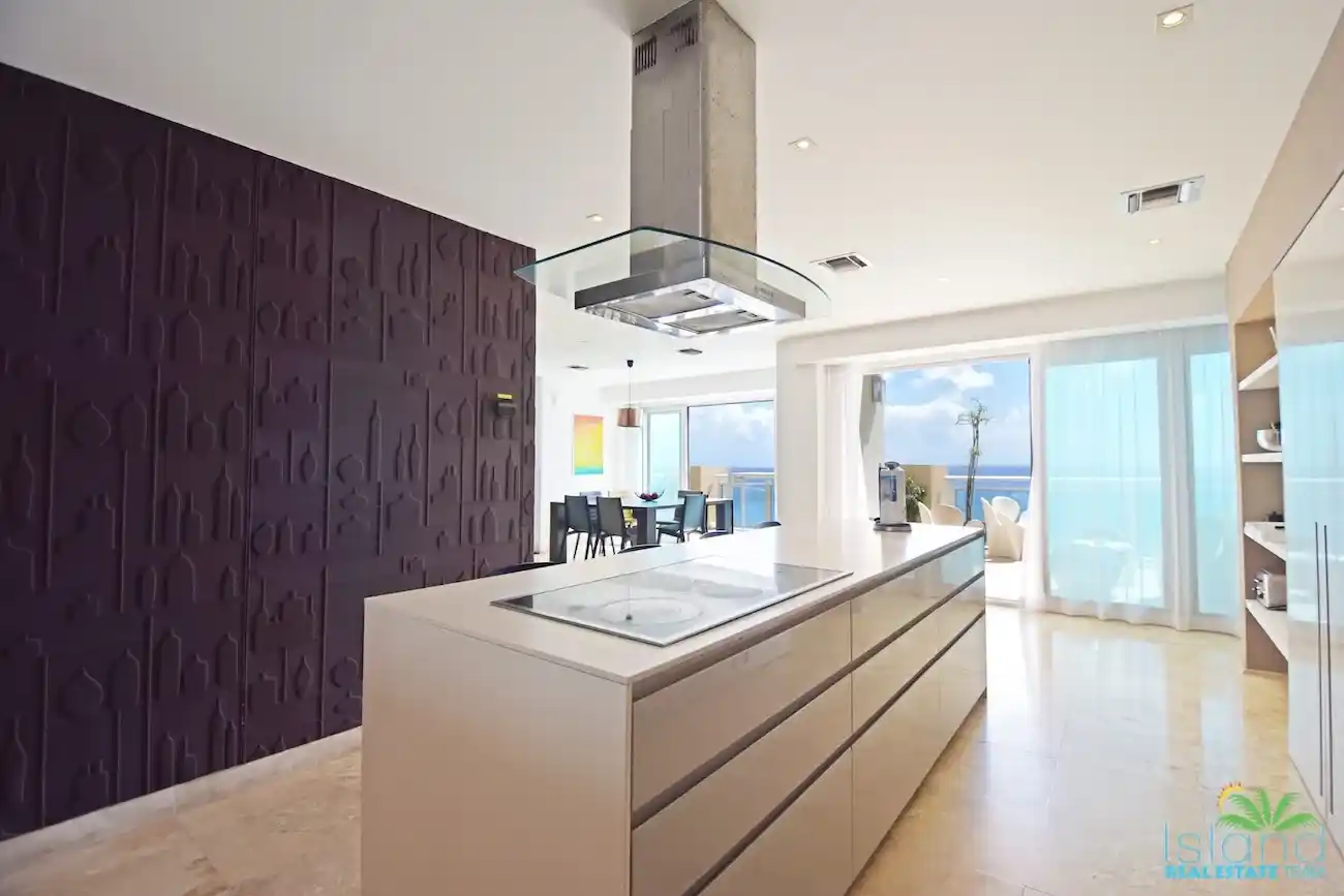 For Sale 5 Bedroom 4 Bath Ocean Front Condo Sint Maarten Cupecoy 16 17 11zon 17 11zon