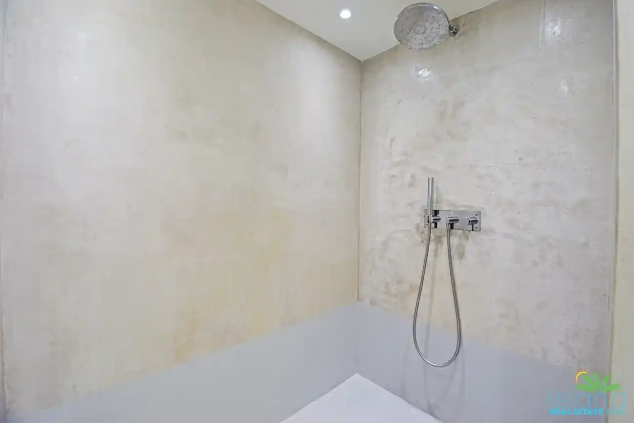 For Sale 5 Bedroom 4 Bath Ocean Front Condo Sint Maarten Cupecoy 26 27 11zon 27 11zon