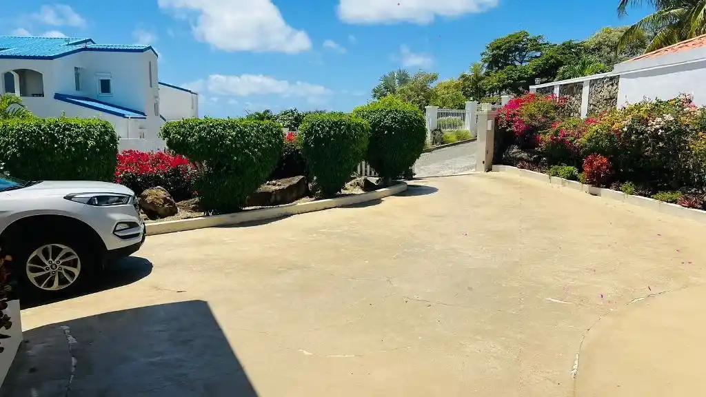For Sale 5 Bedroom 6 Bath Ocean View Villa Sint Maarten Dawn Beach 24 24 11zon 24 11zon