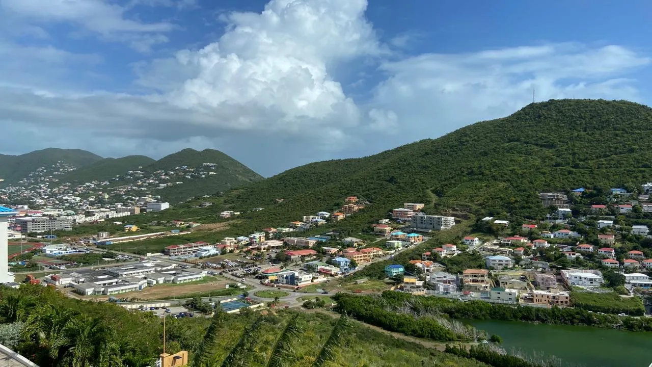 For Sale 5 Bedroom Ocean View Villa Sint Maarten Cay Hill 12 12 11zon